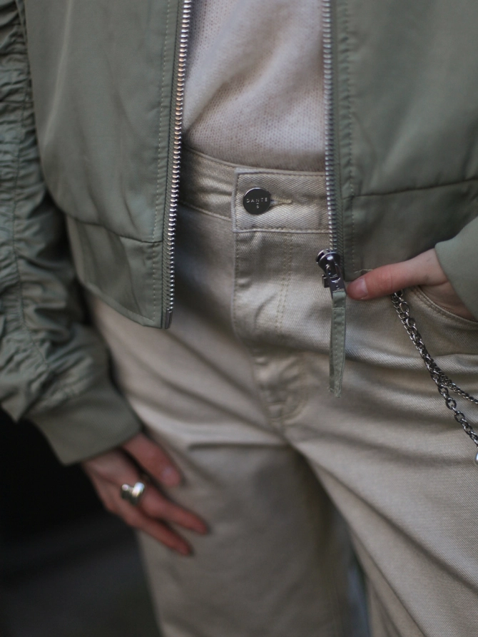 Axelle metallic straight cropped jeans