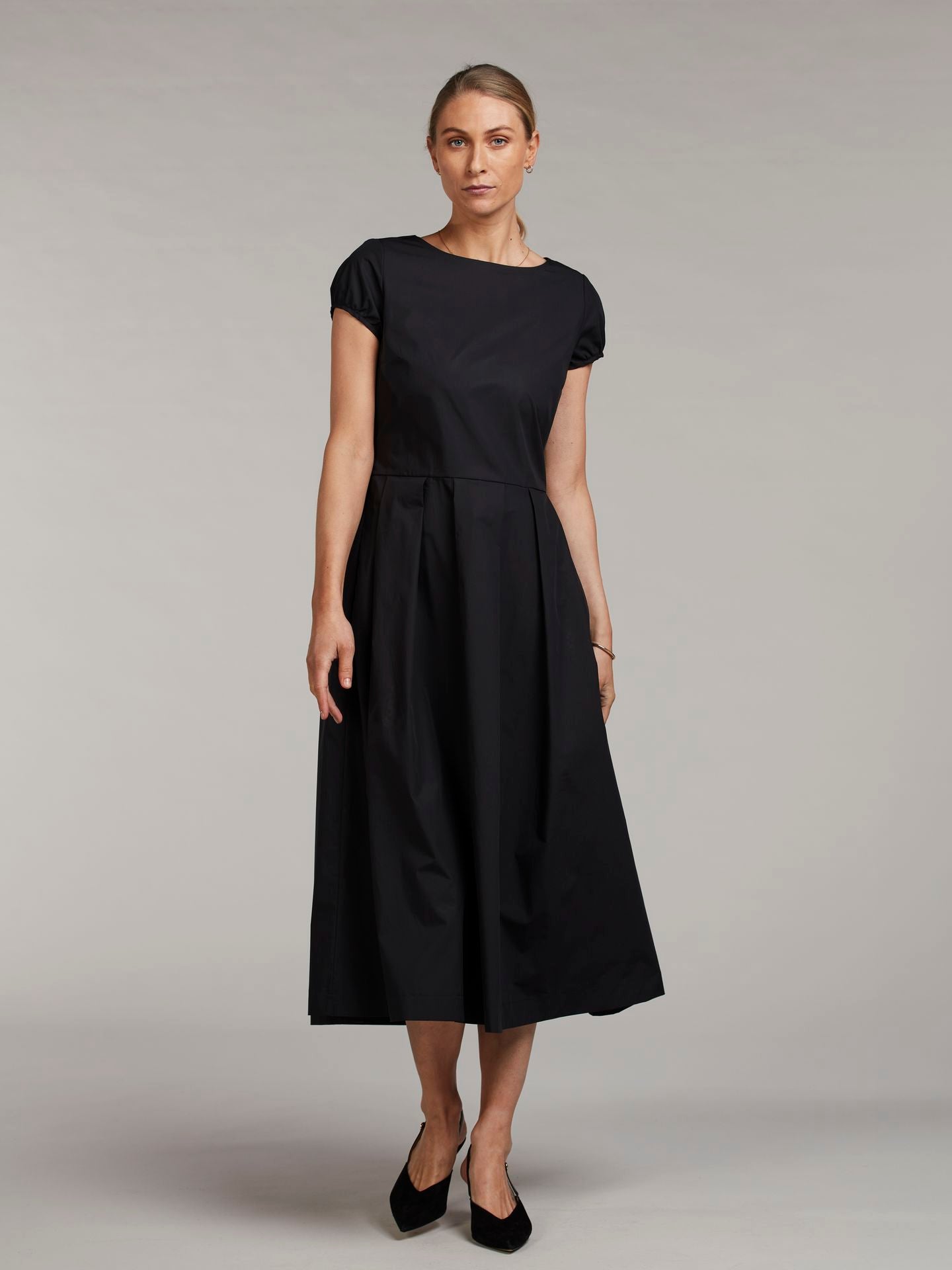Lovisa Dress, Cap Sleeve