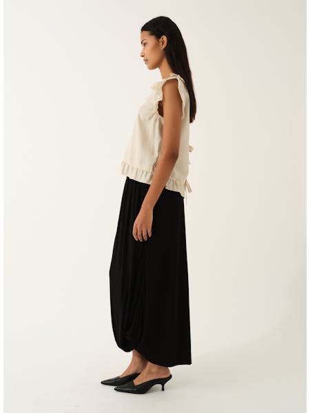 Darling Scallop Top