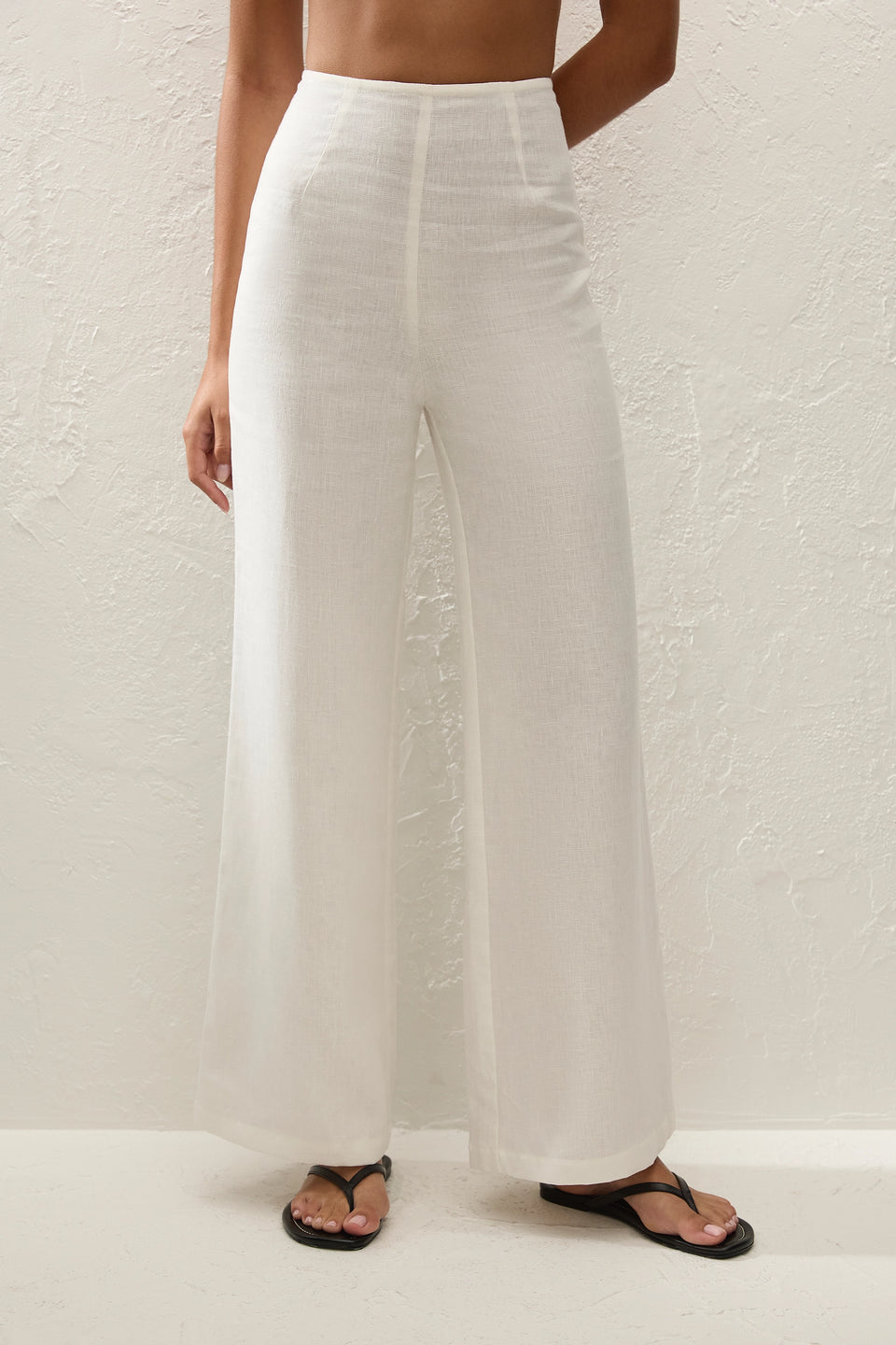 Syna Pant