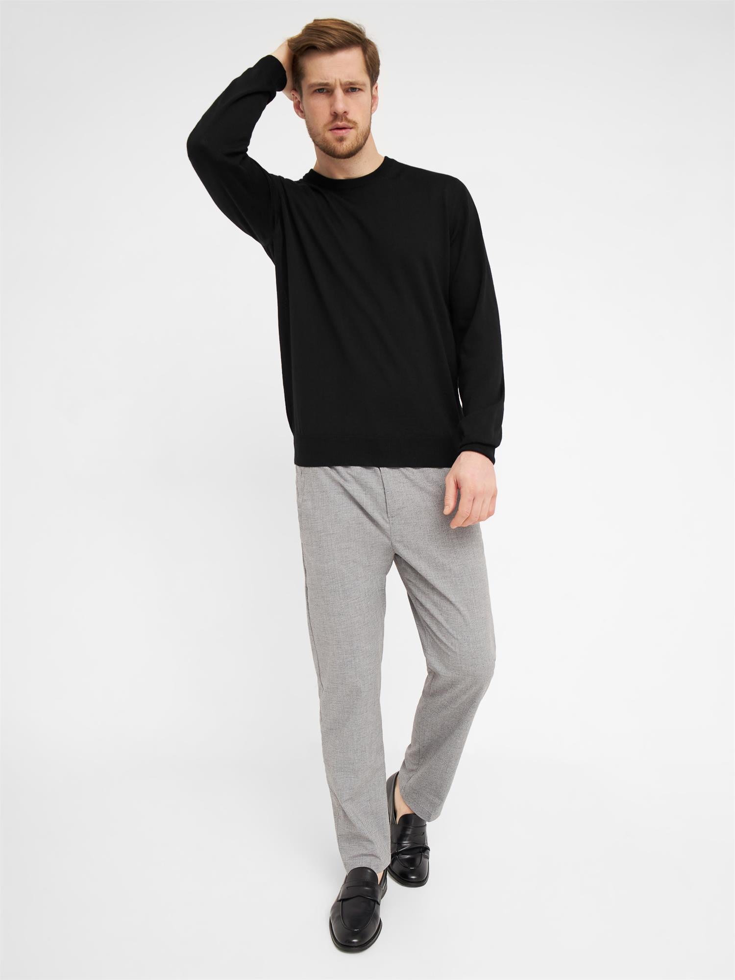 Milan Pullover O Neck