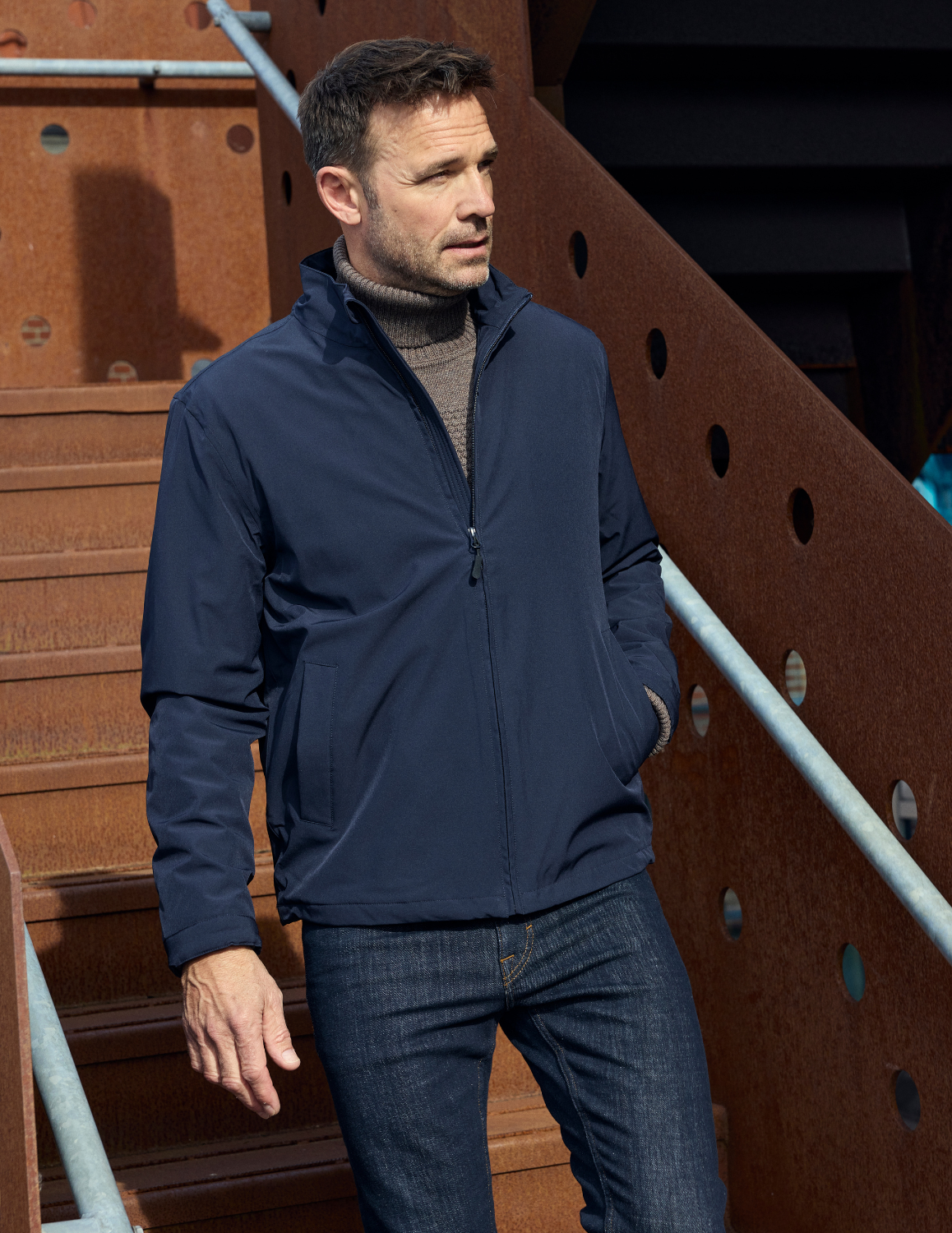 Inverness Short Jacket with Zipper