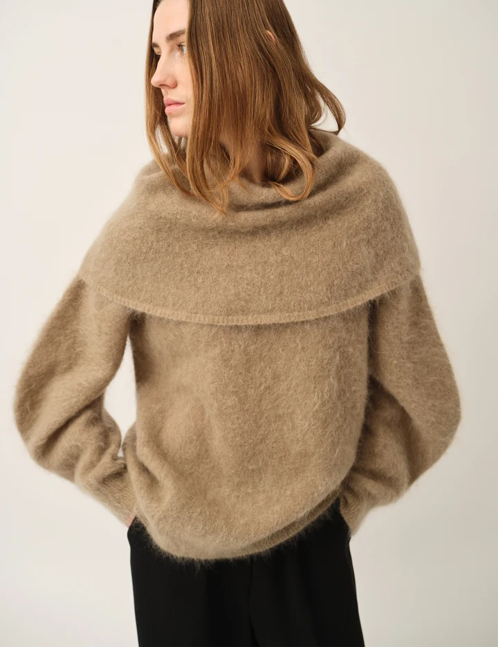 Roma Neck Sweater