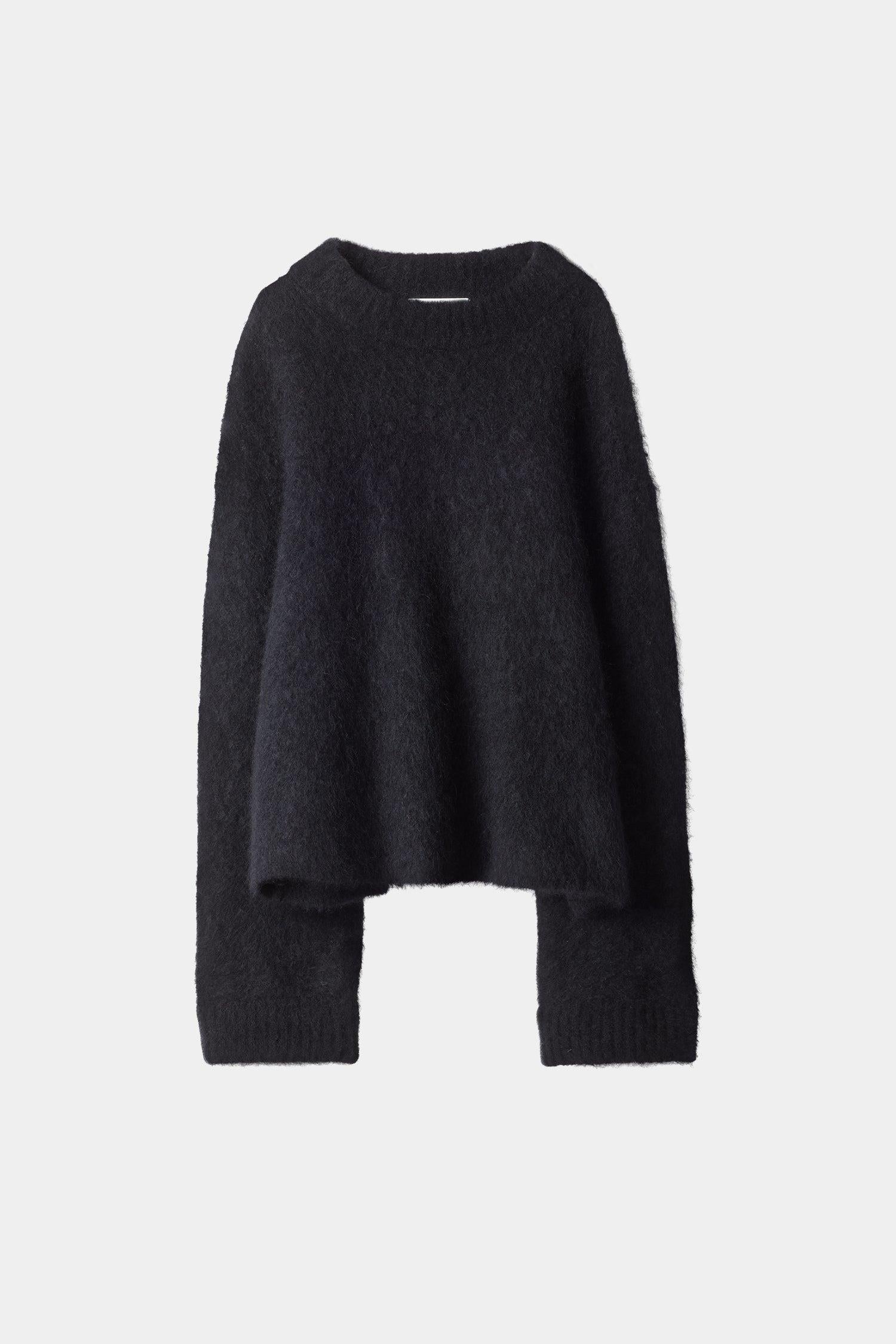 NICLAS SHORT SWEATER