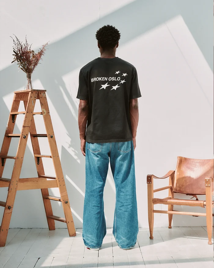 STAR T-SHIRT