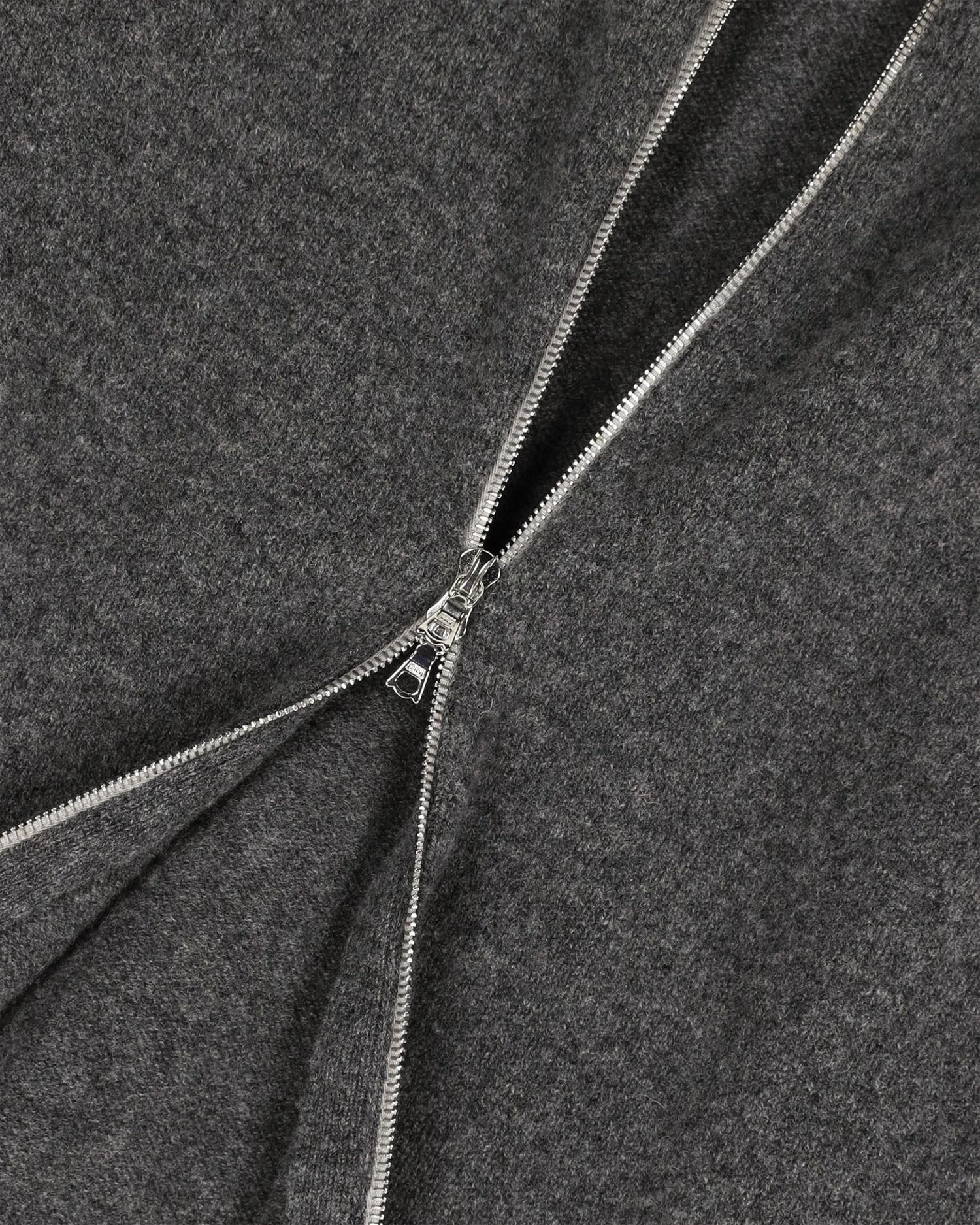 Slippery Knit