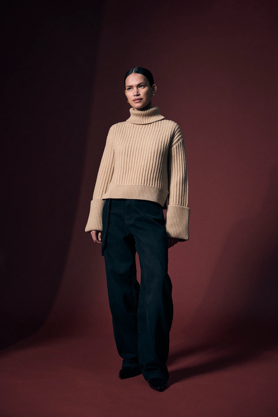 TRW-Kaia Slung Belt Jeans