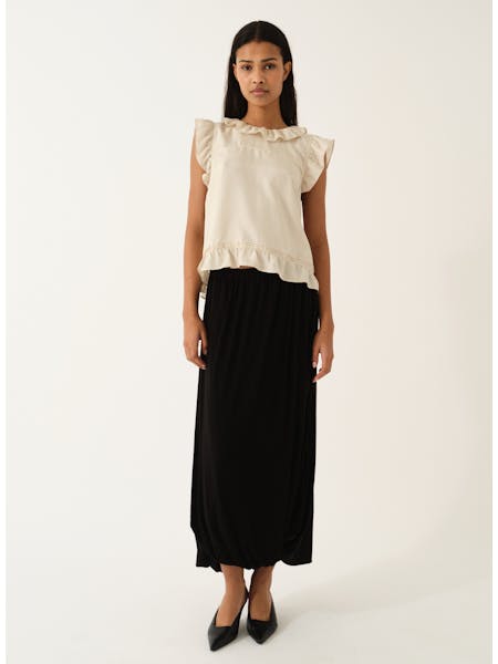 Darling Scallop Top