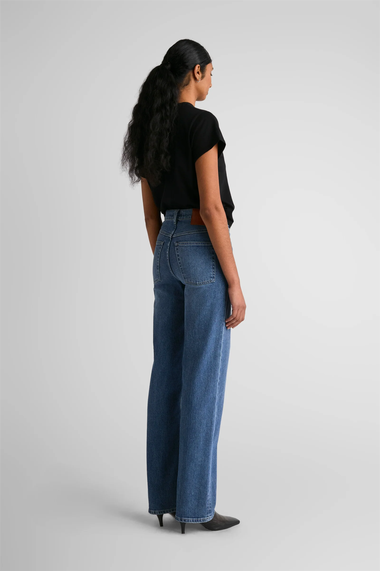 Page Japan Indigo Dusk