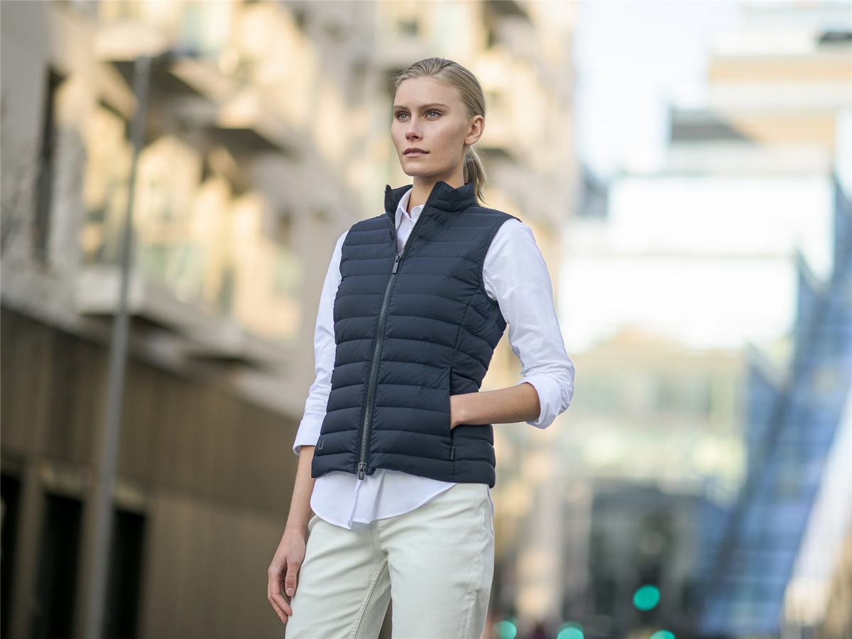 W Sirius Vest