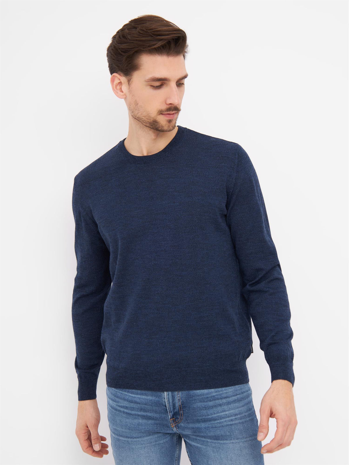 Milan Pullover O Neck