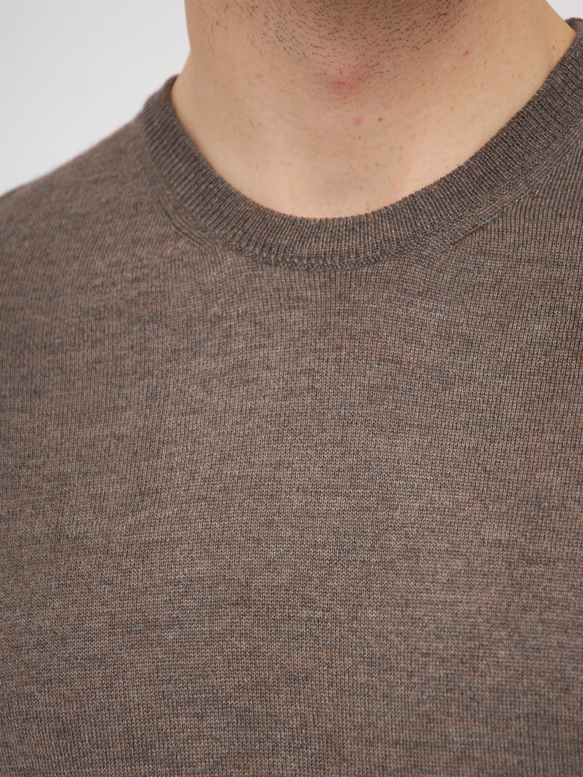 Milan Pullover O Neck