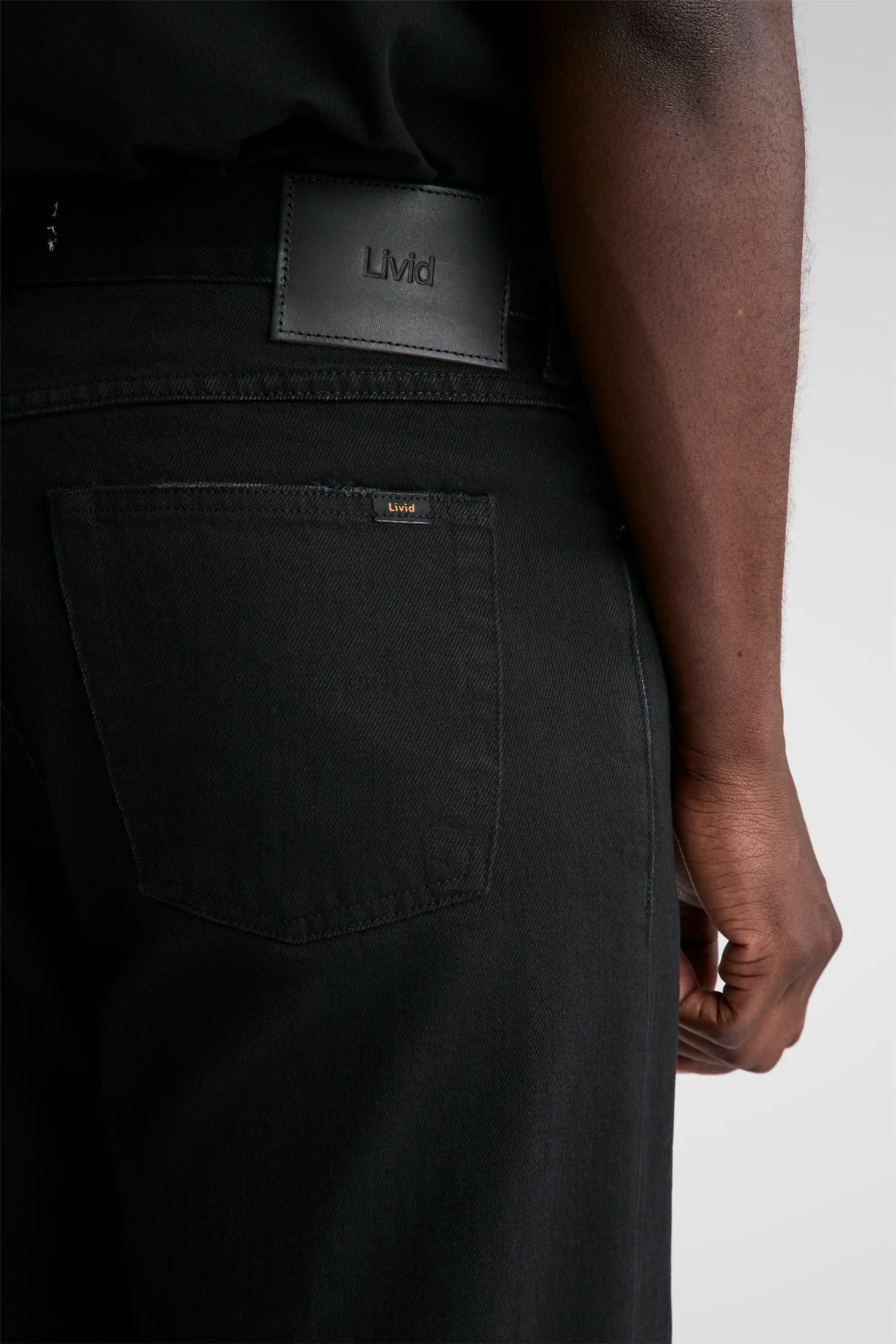 Fuller Japan Black Dusk