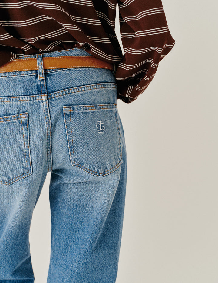 Darcy Distressed Jeans