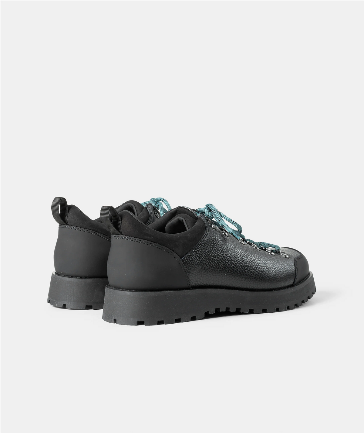 Dune Low - Black Tumbled Leather