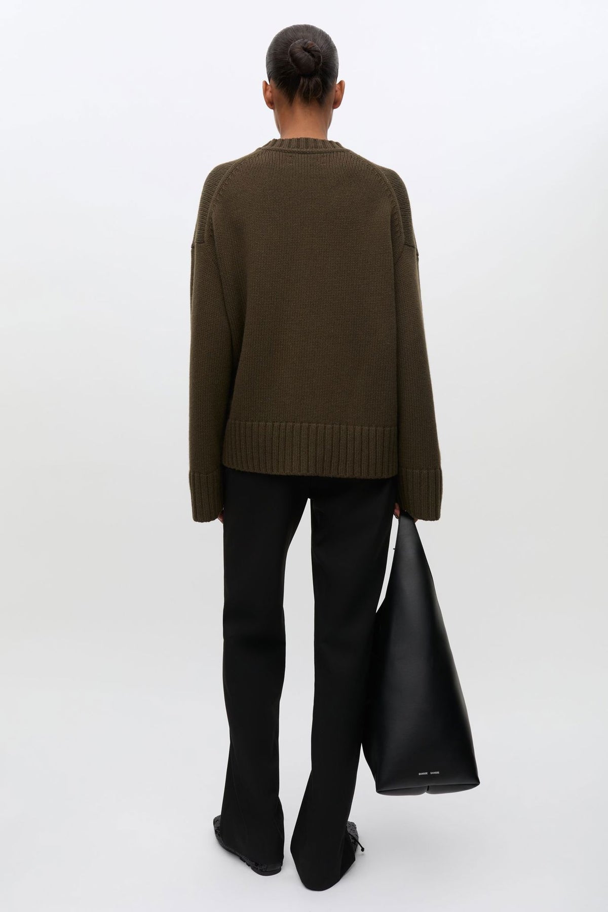 Sakeiku Sweater 11250