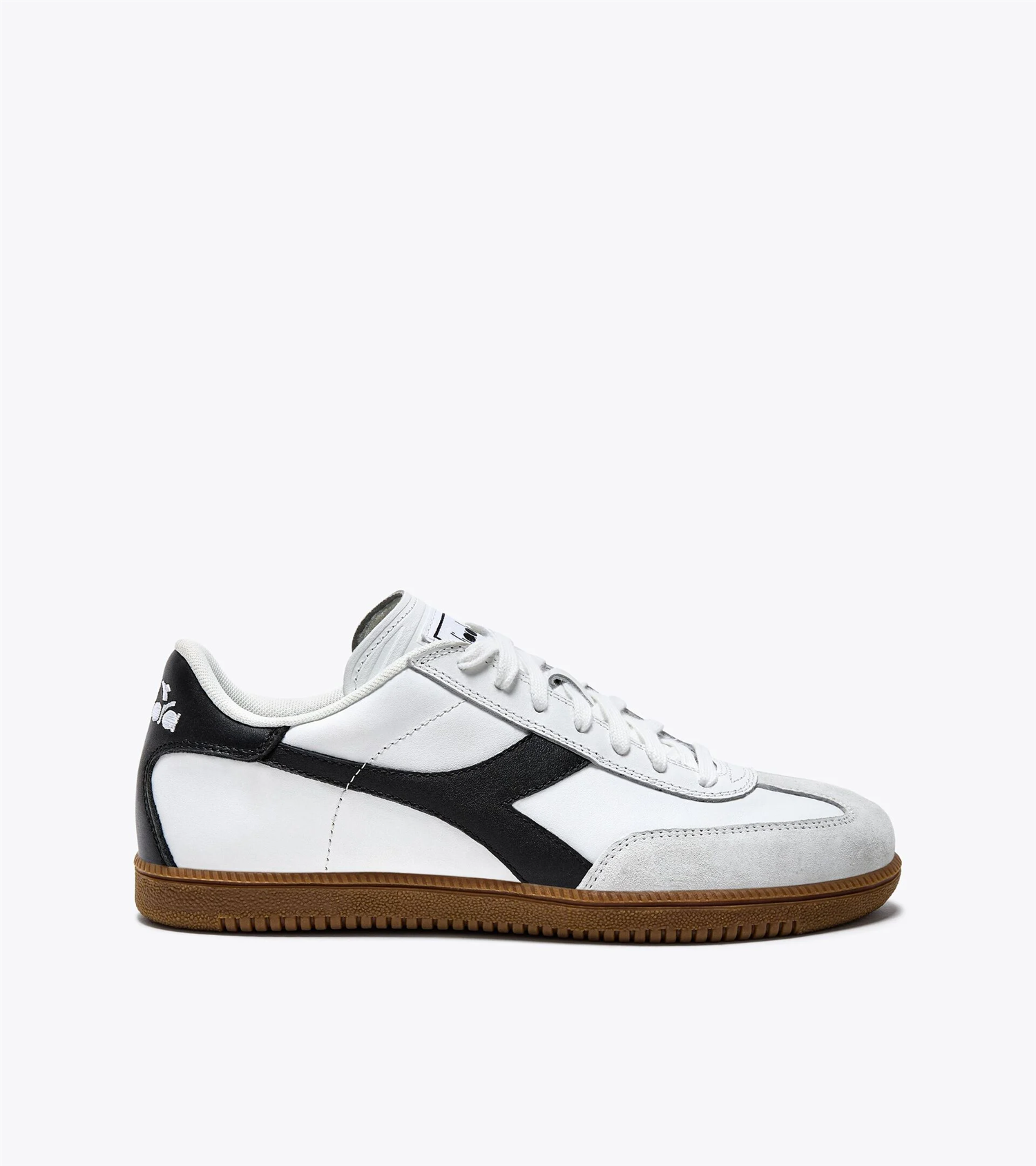 TRAINER
