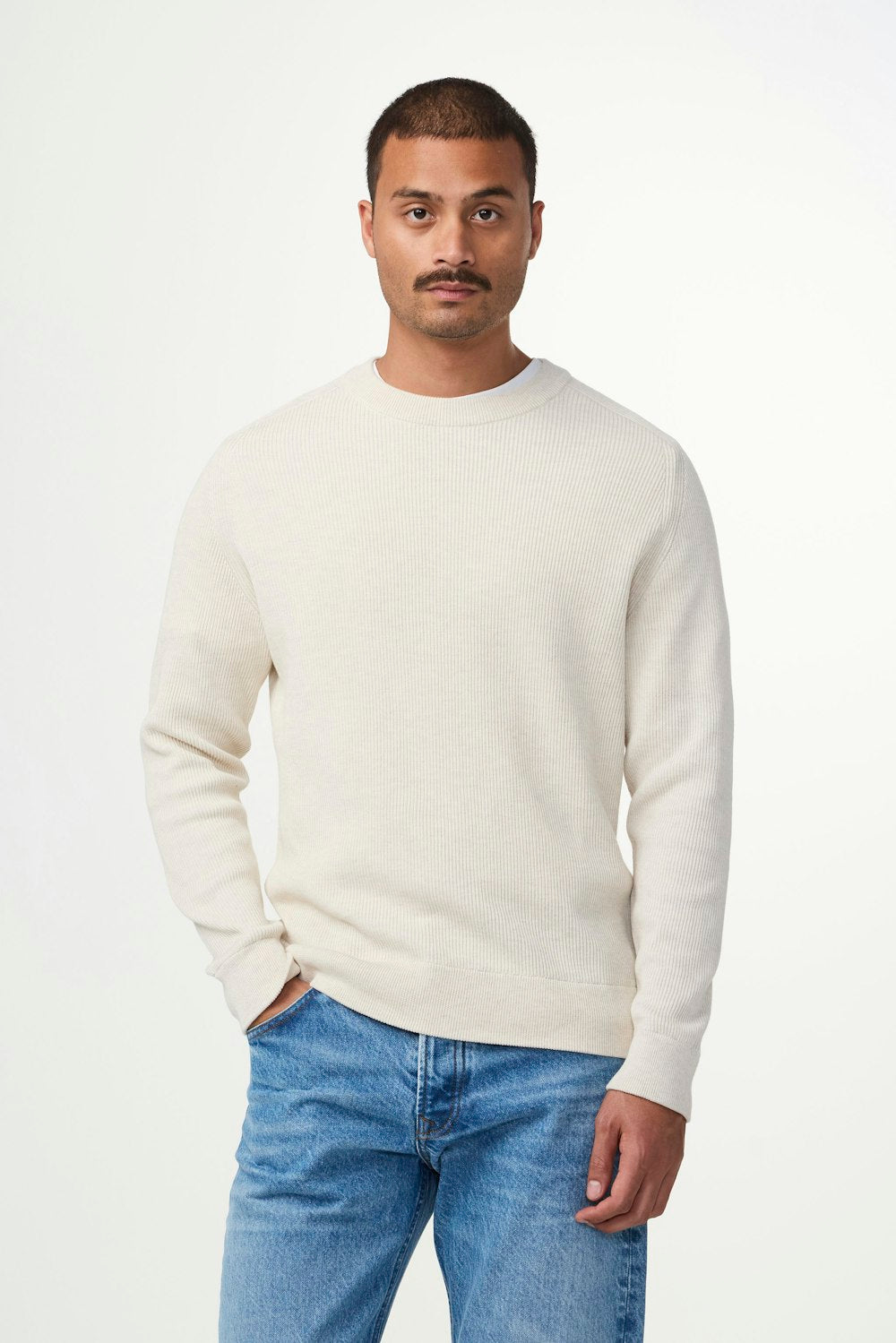 Ribbestrikket Genser