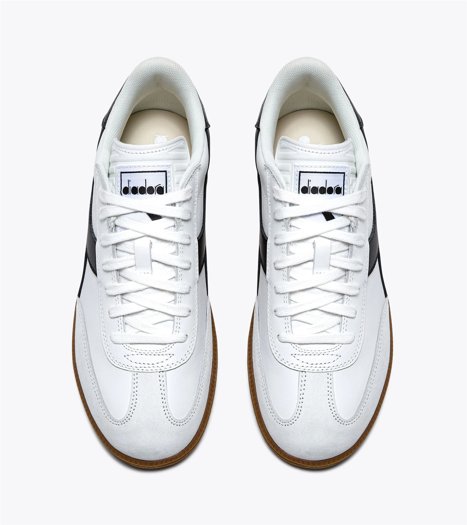 TRAINER