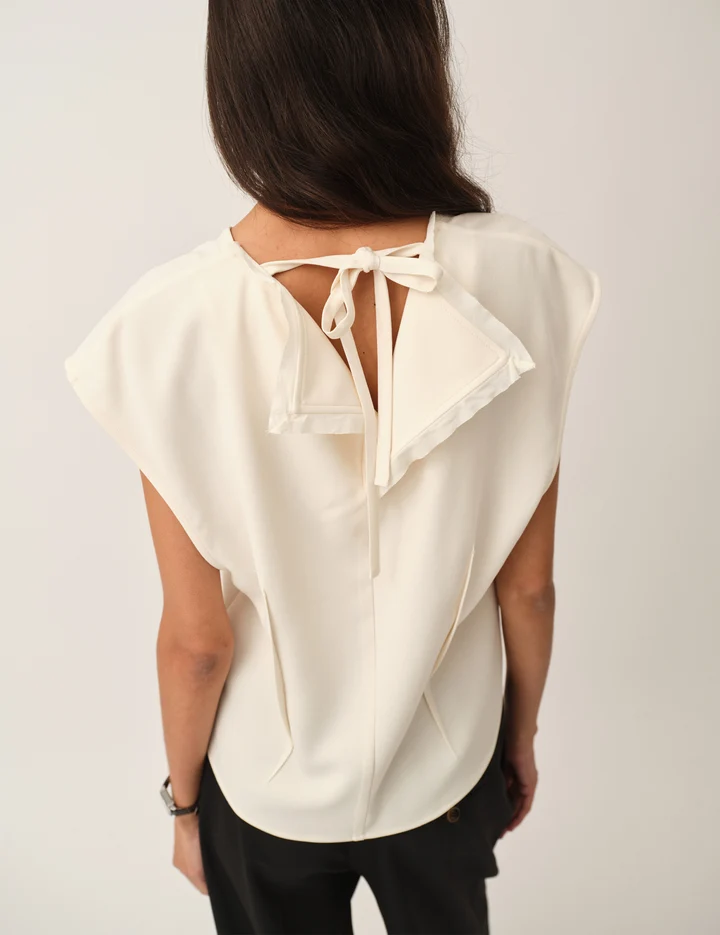 Crepe Back Blouse