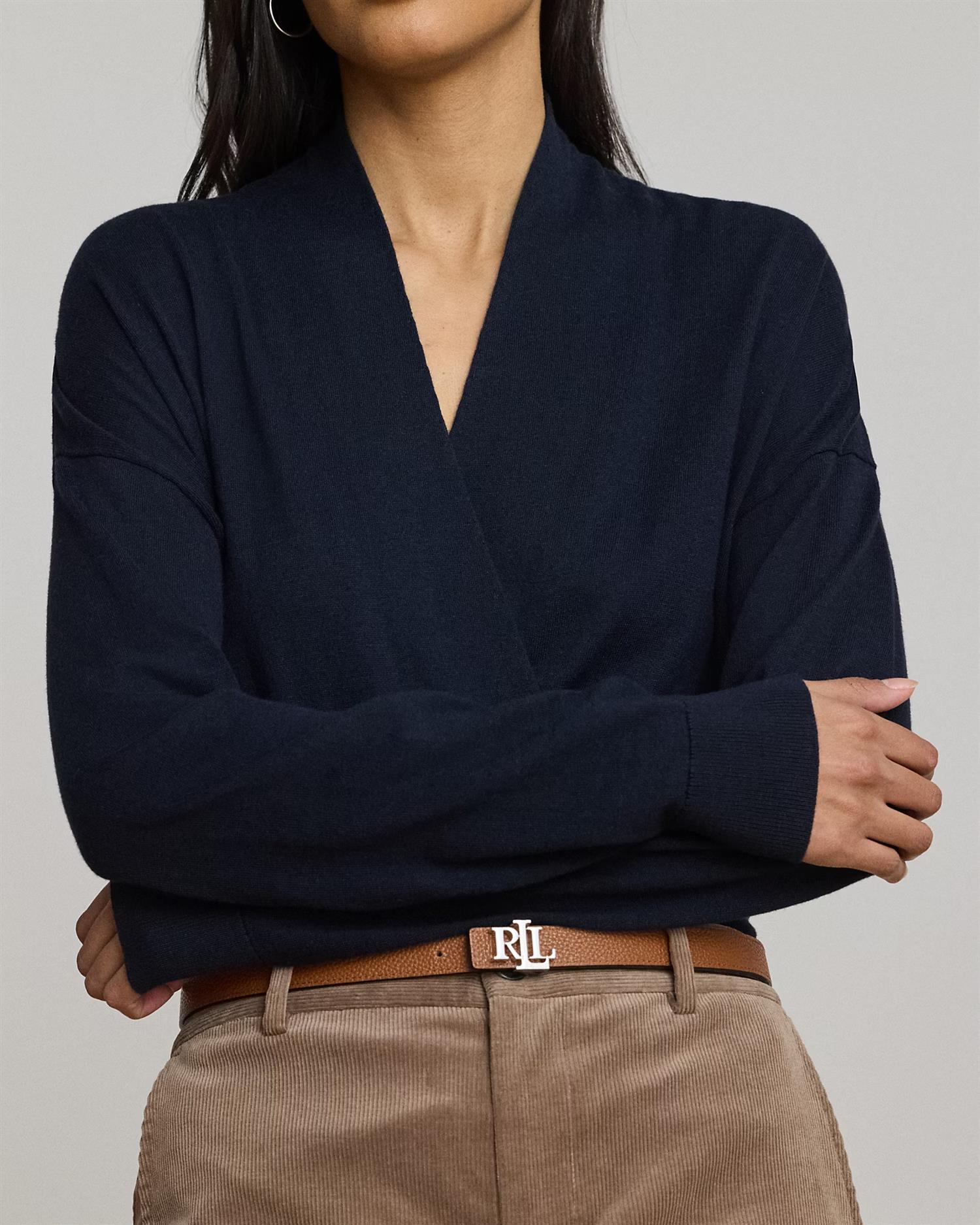 Wakira long sleeve pullover