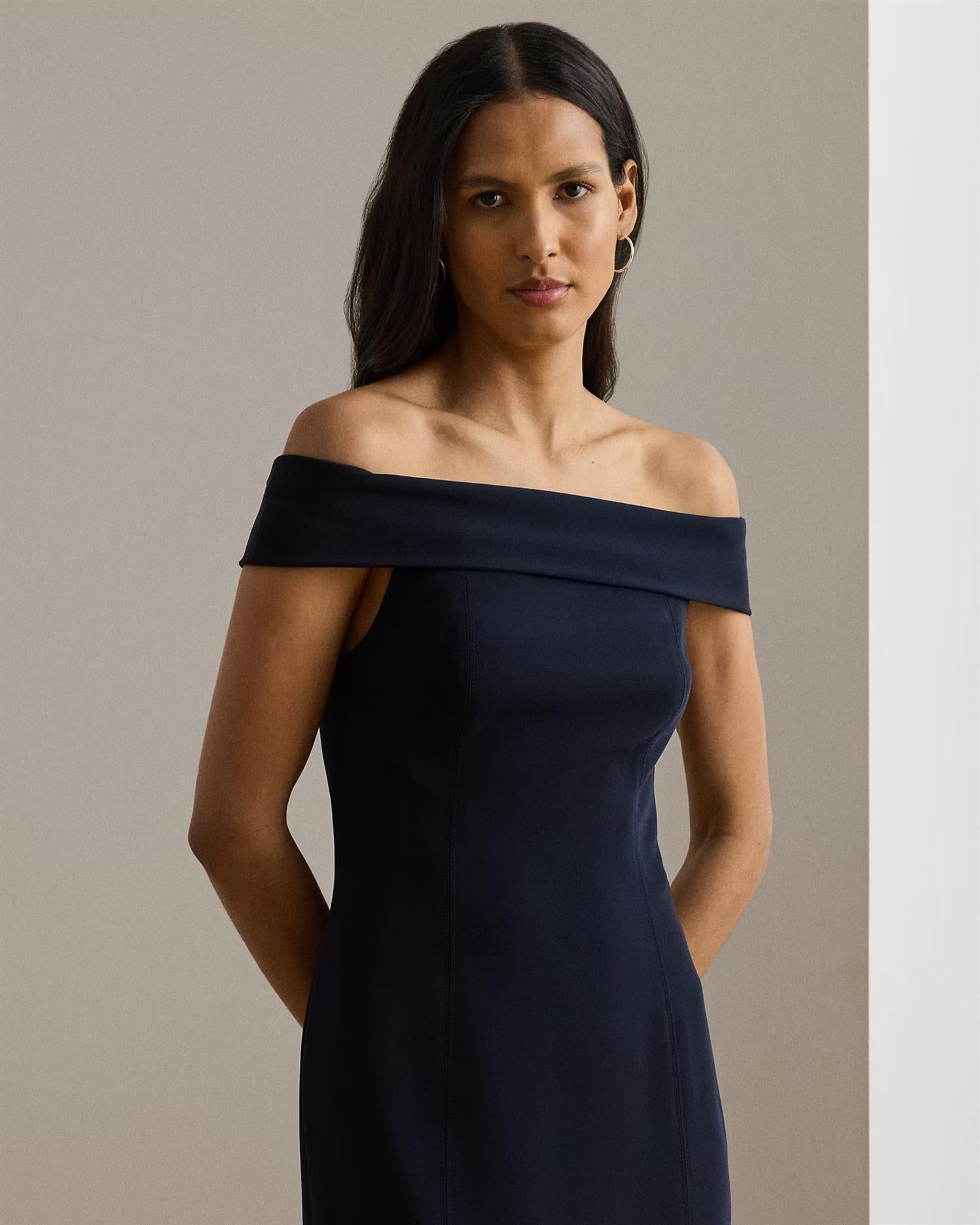 Adlar Short Sleeve Gown