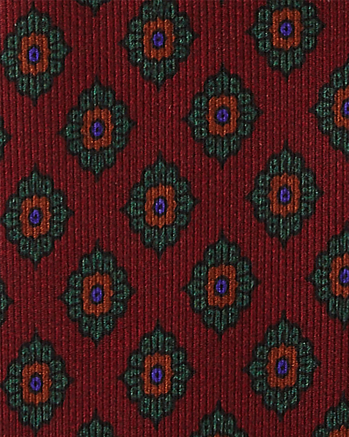 Rosette Pattern Selftipped Silk Tie