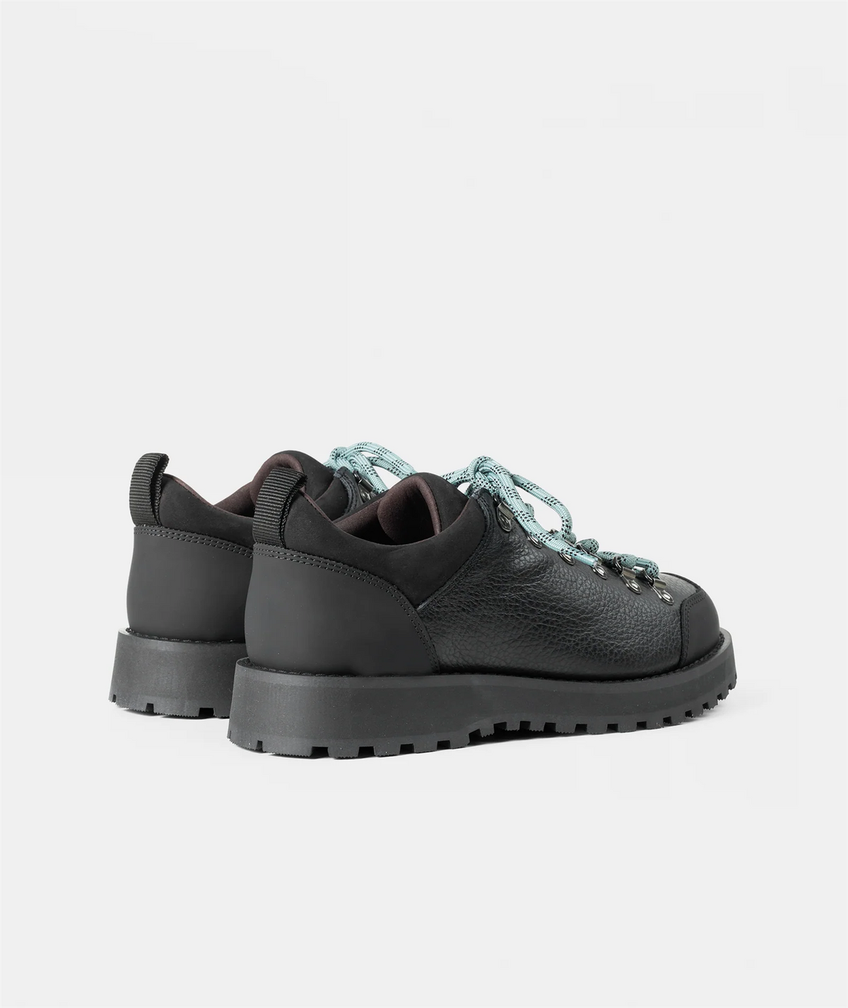 Dune Low - Black Tumbled Leather