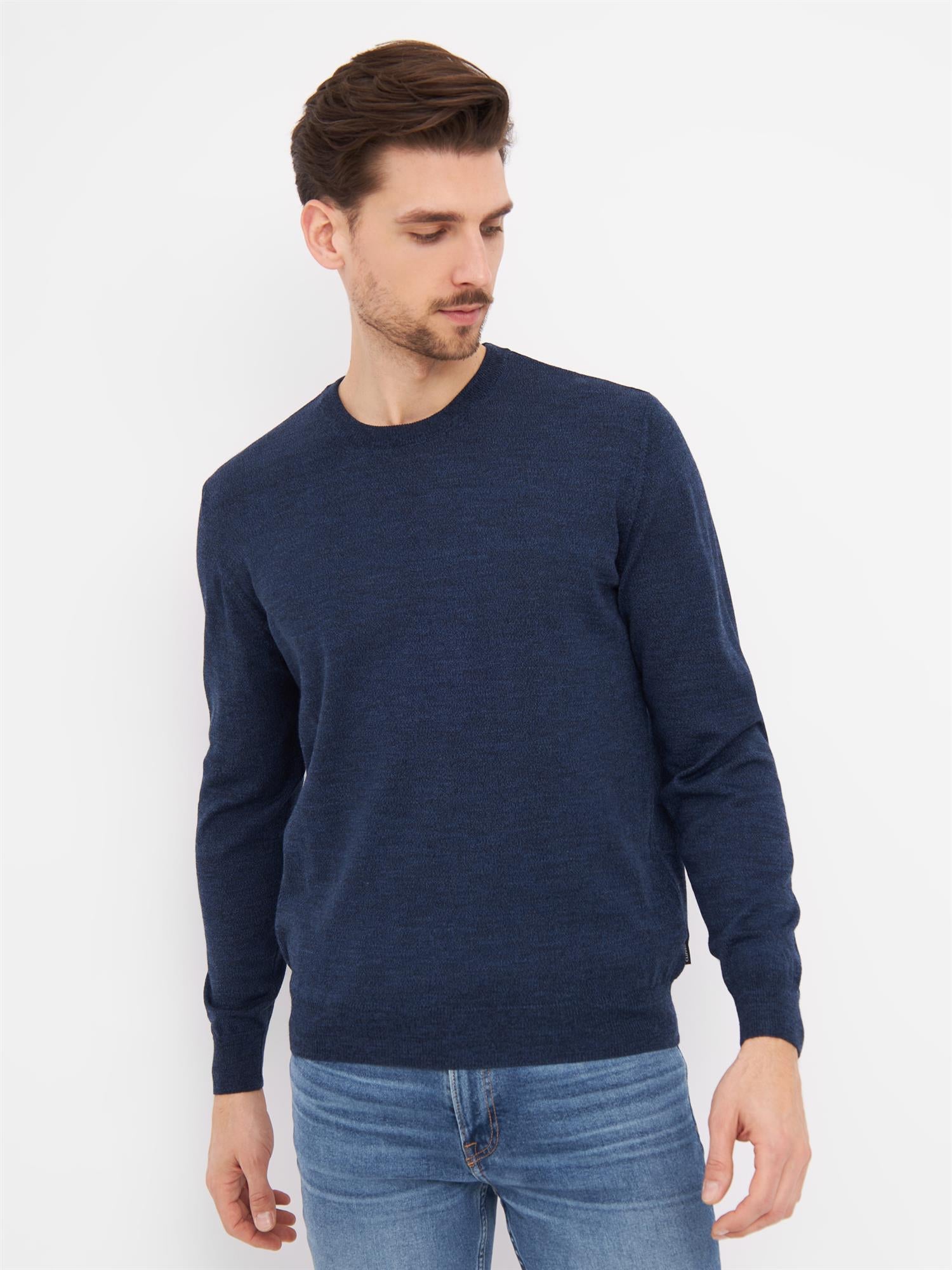 Milan Pullover O Neck