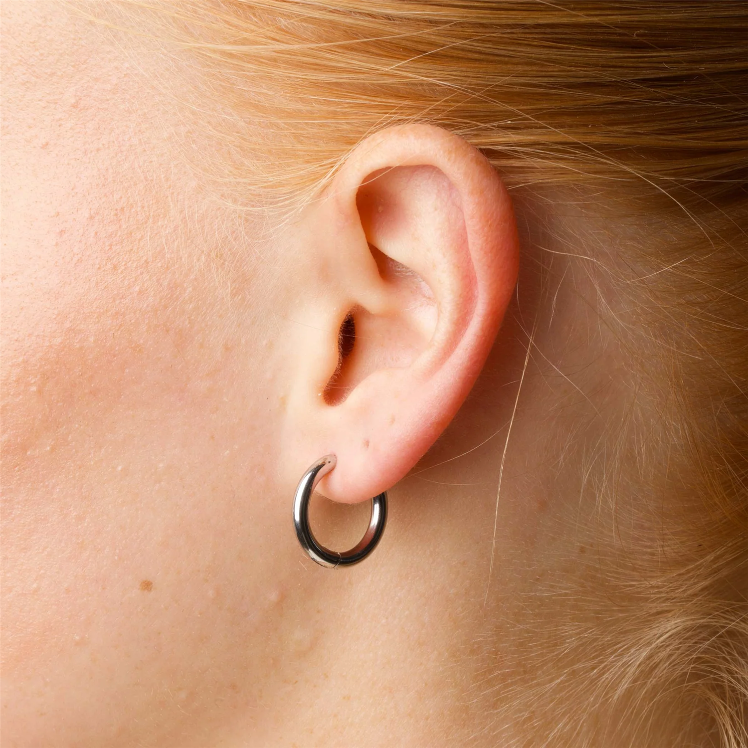 Hollie - Hoop Earrings 17mm Stainless Steel