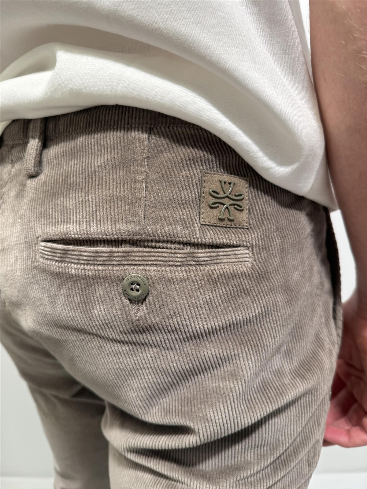 PANTALONE SLIM FIT BOBBY