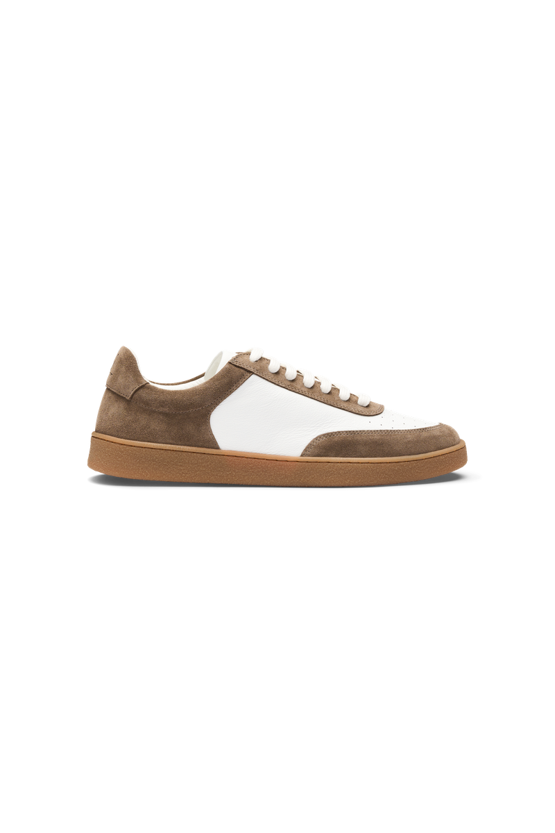 Soft sneaker