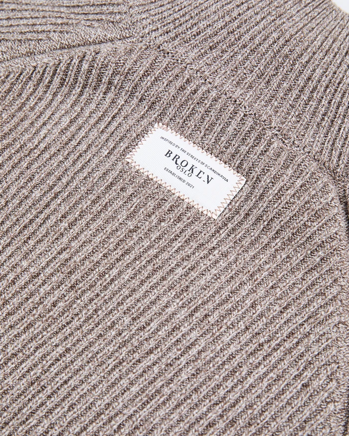 KNITTED CARDIGAN BROWN