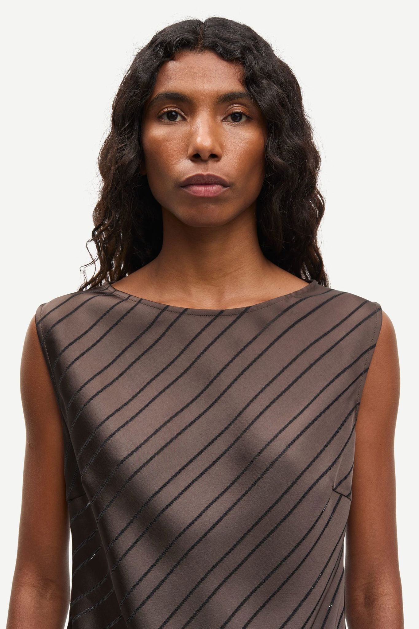Saagne Top 16063