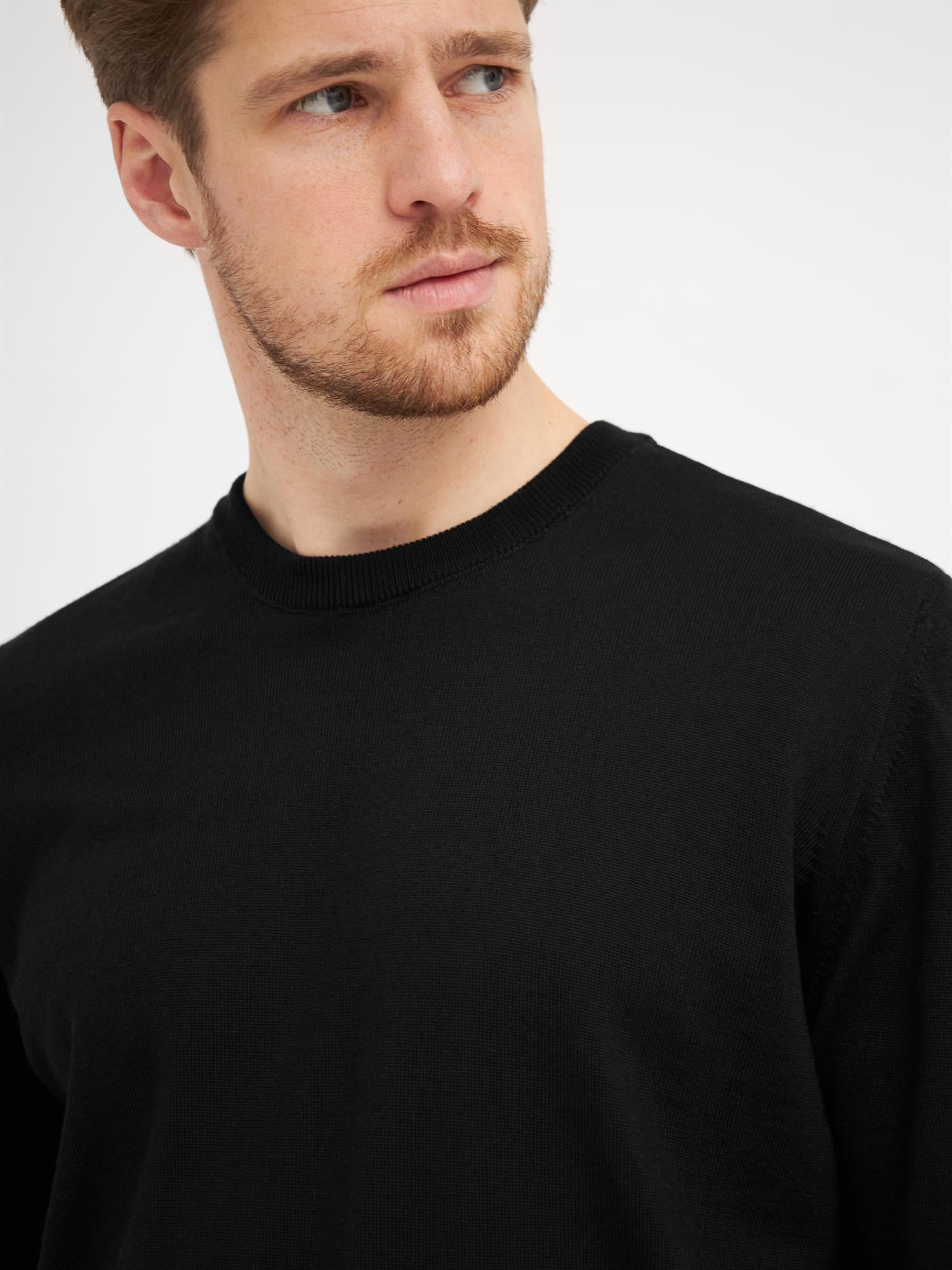 Milan Pullover O Neck