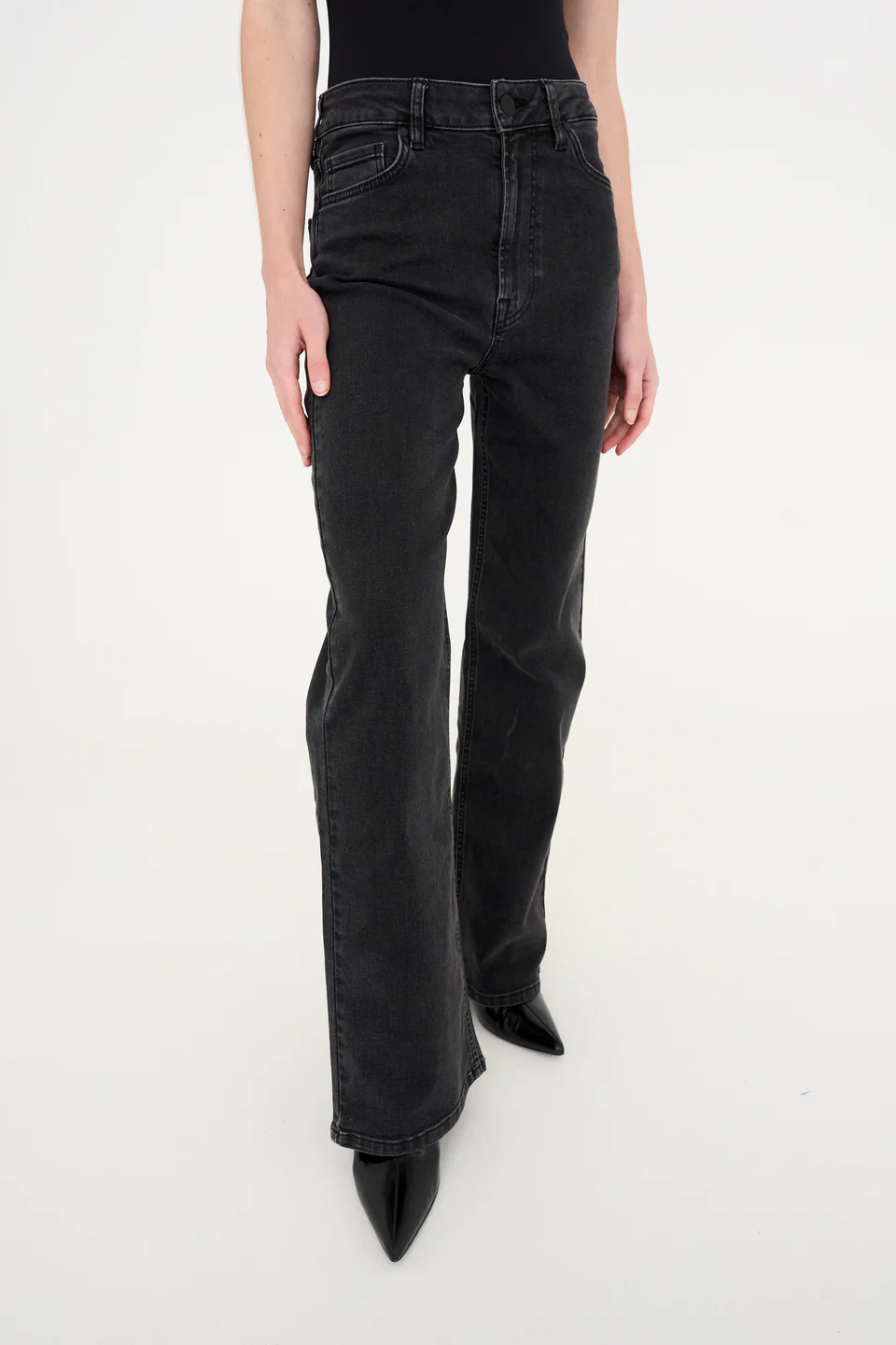 TRW-Brown Jeans original black