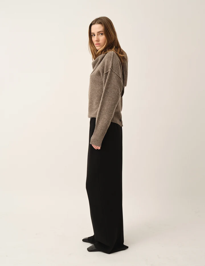 Volmer Back Knit