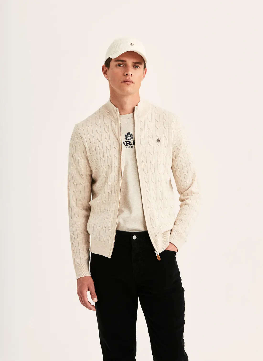 Merino Cable Zip Cardigan