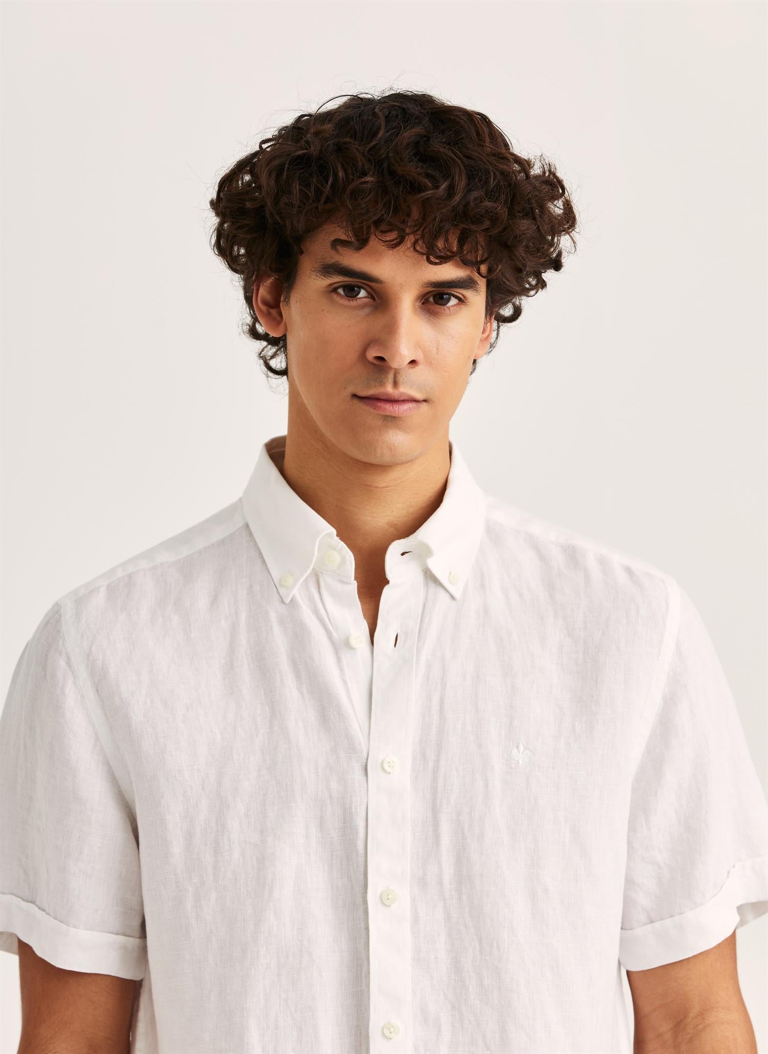 Douglas Linen SS Shirt-Classic Fit