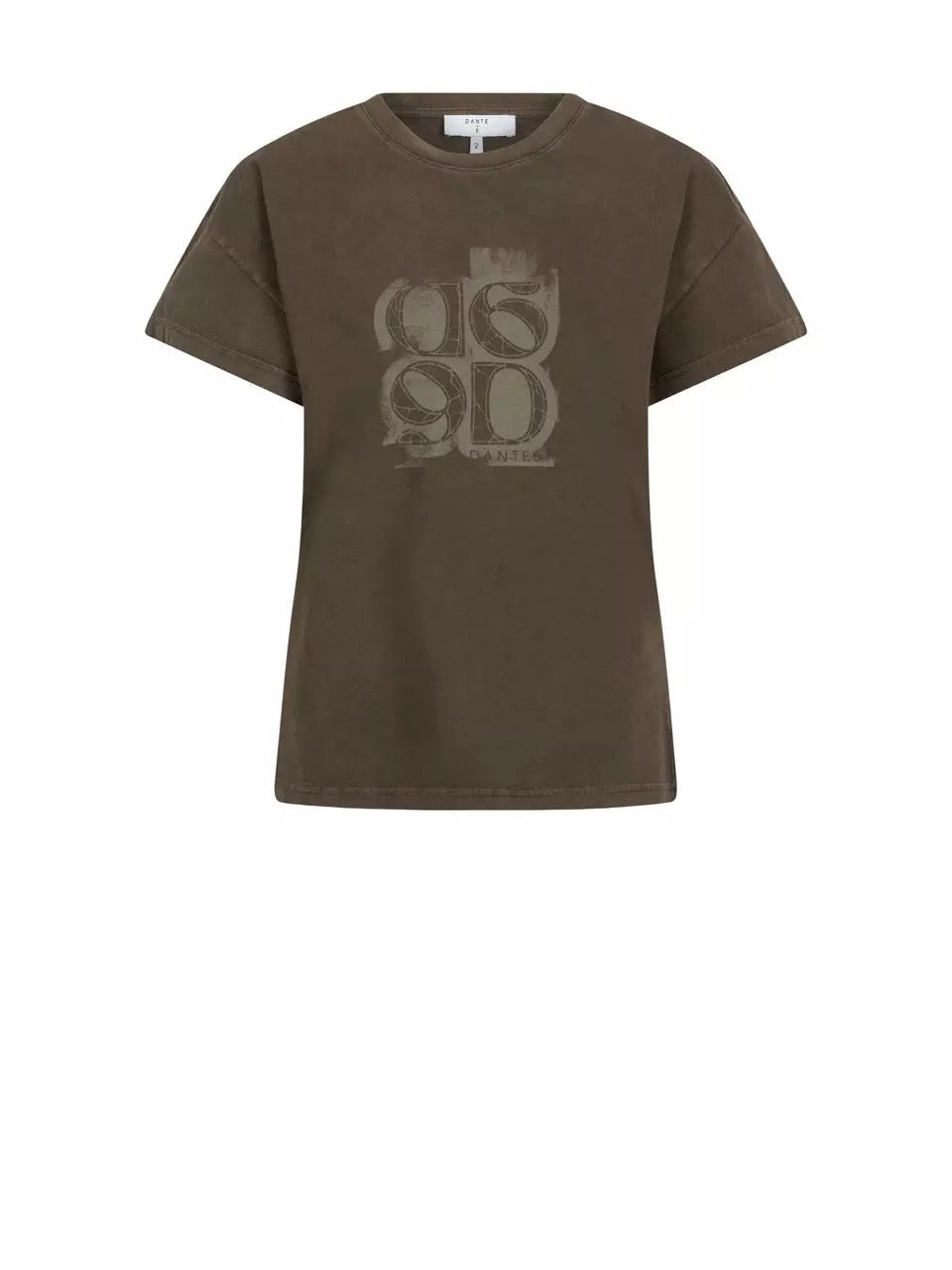 D6 Tyro monogram tee