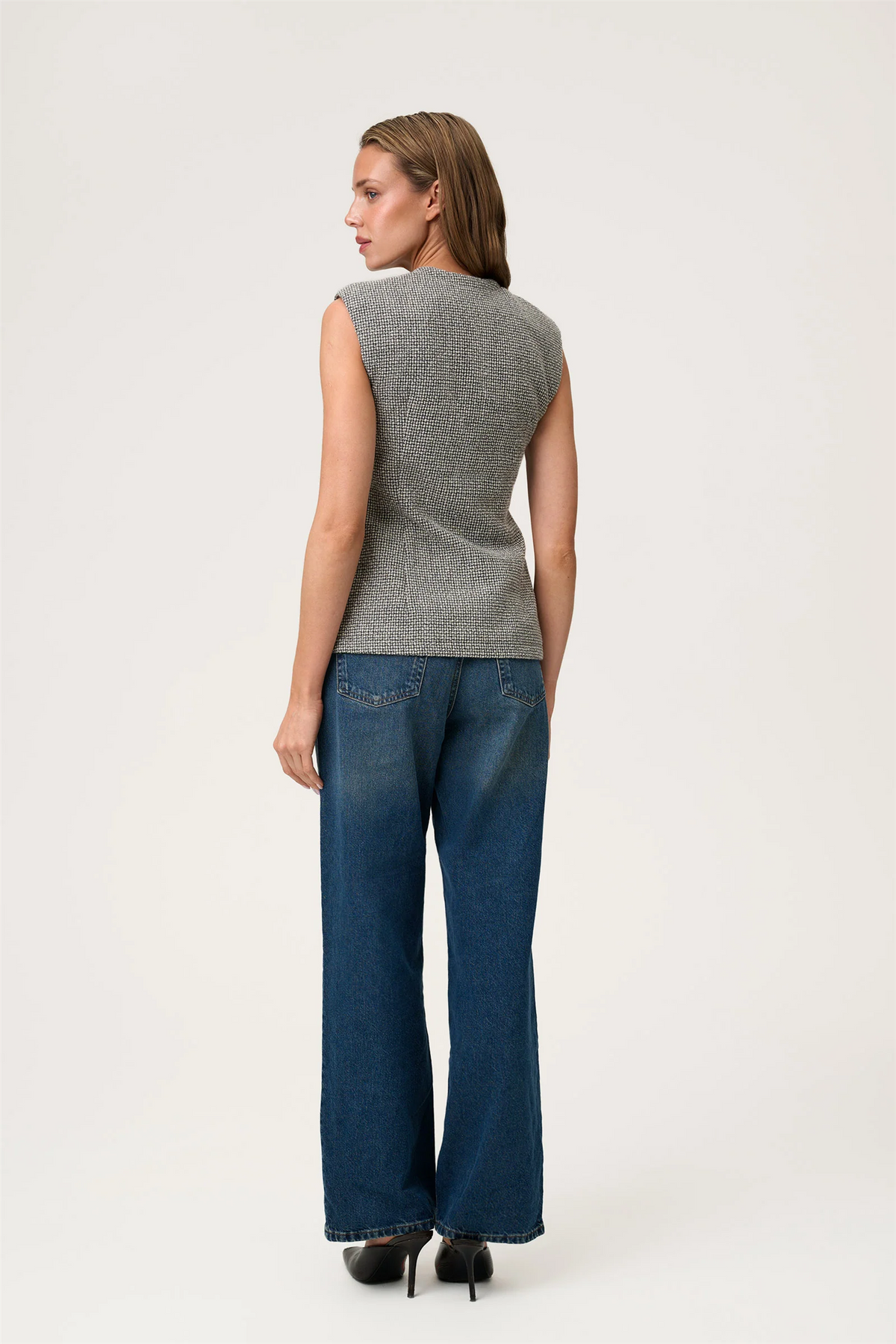 Vasto Vest