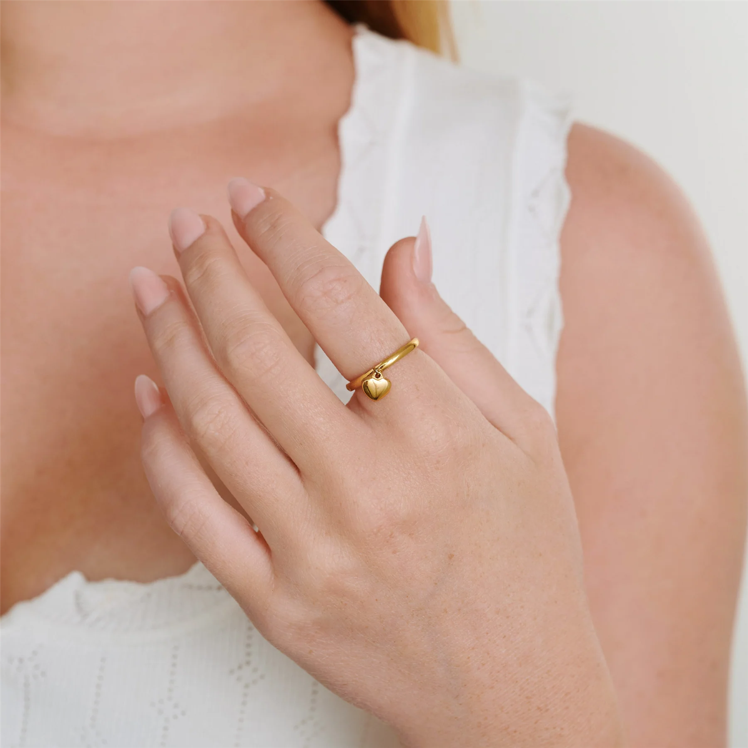 Iselin - Heart Ring Stainless Steel