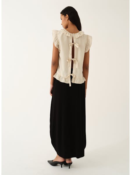 Darling Scallop Top